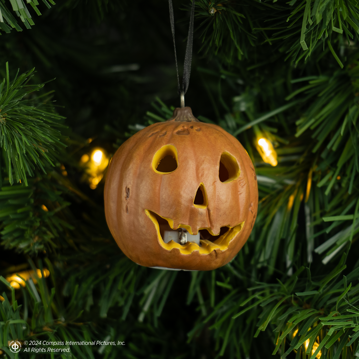 Holiday Horrors - Halloween Light Up Ornament